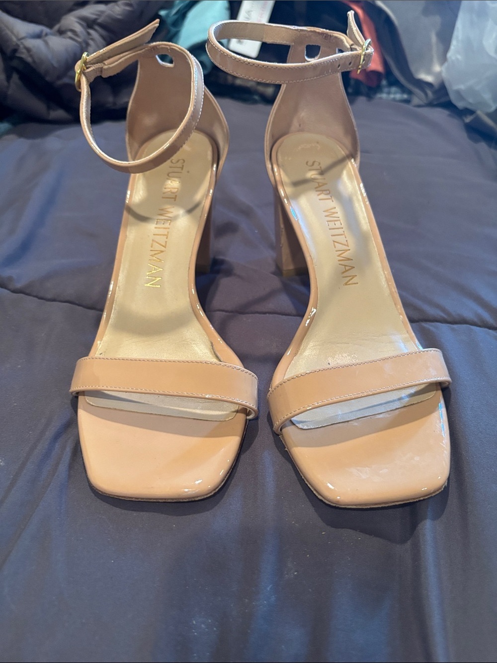Stuart Weitzman Nearlynude Block Heel Sandal Adobe Patent Leather Size 8 - Picture 7 of 8
